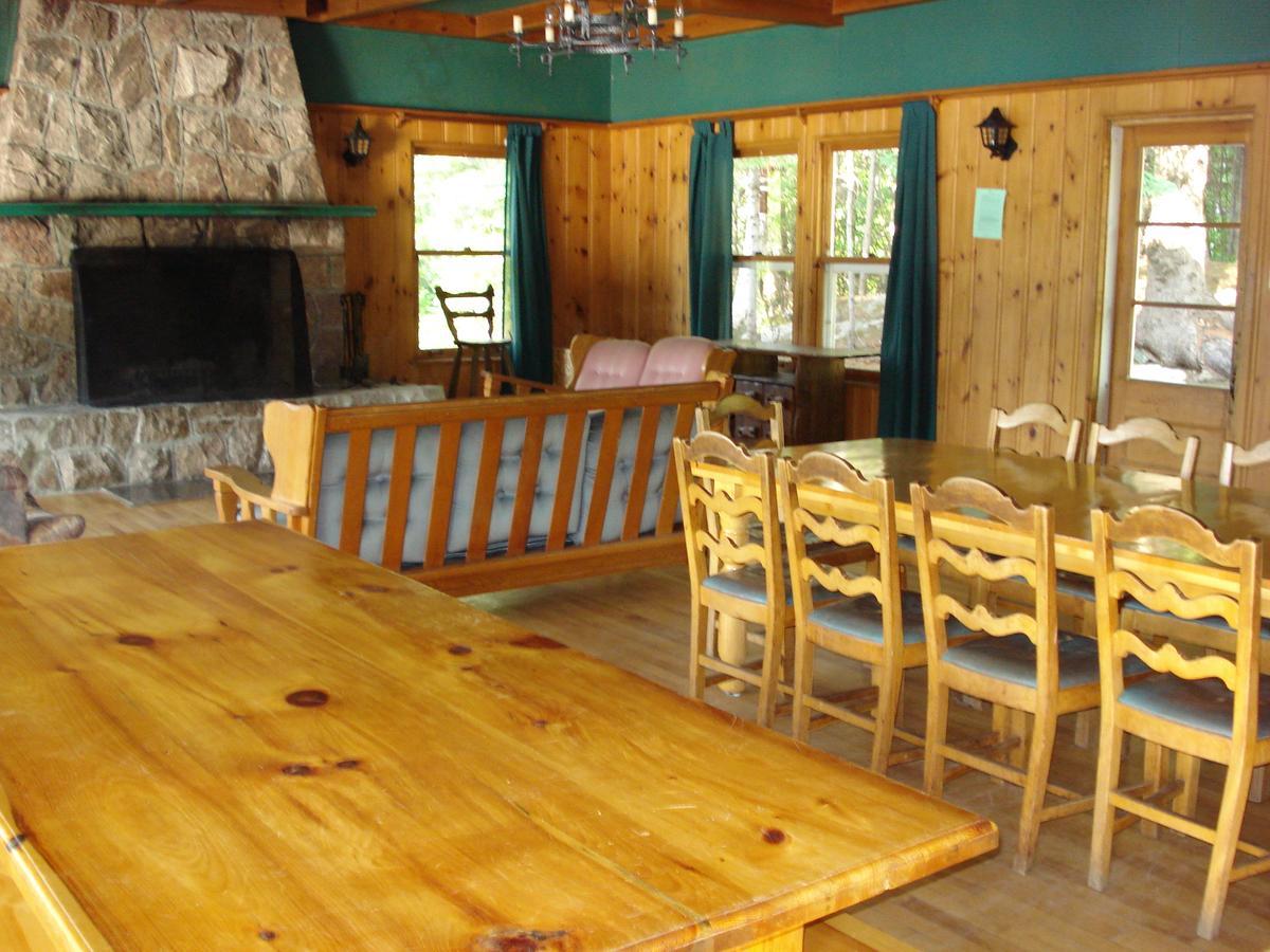 Вилла Club Тадуссак Экстерьер фото